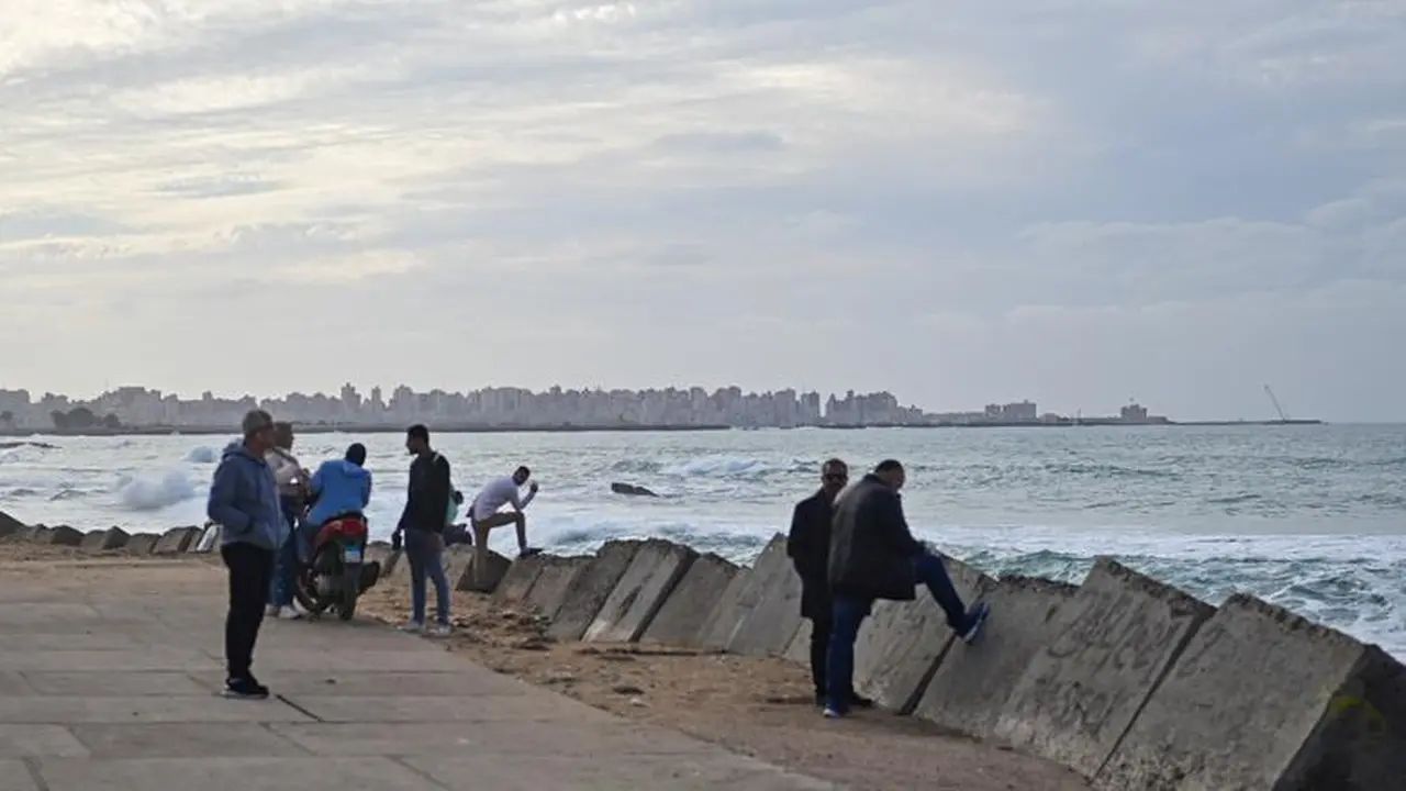 7 أيام مستمرة.. نوة الكرم تضرب طقس الإسكندرية غداً وسط تقلبات جوية مرتقبة